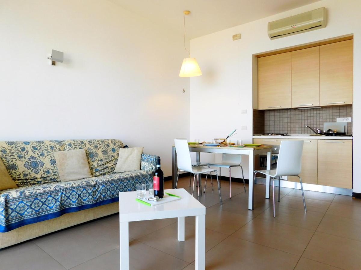 Bilocale Con Favolosa Vista Mare 레반토 외부 사진